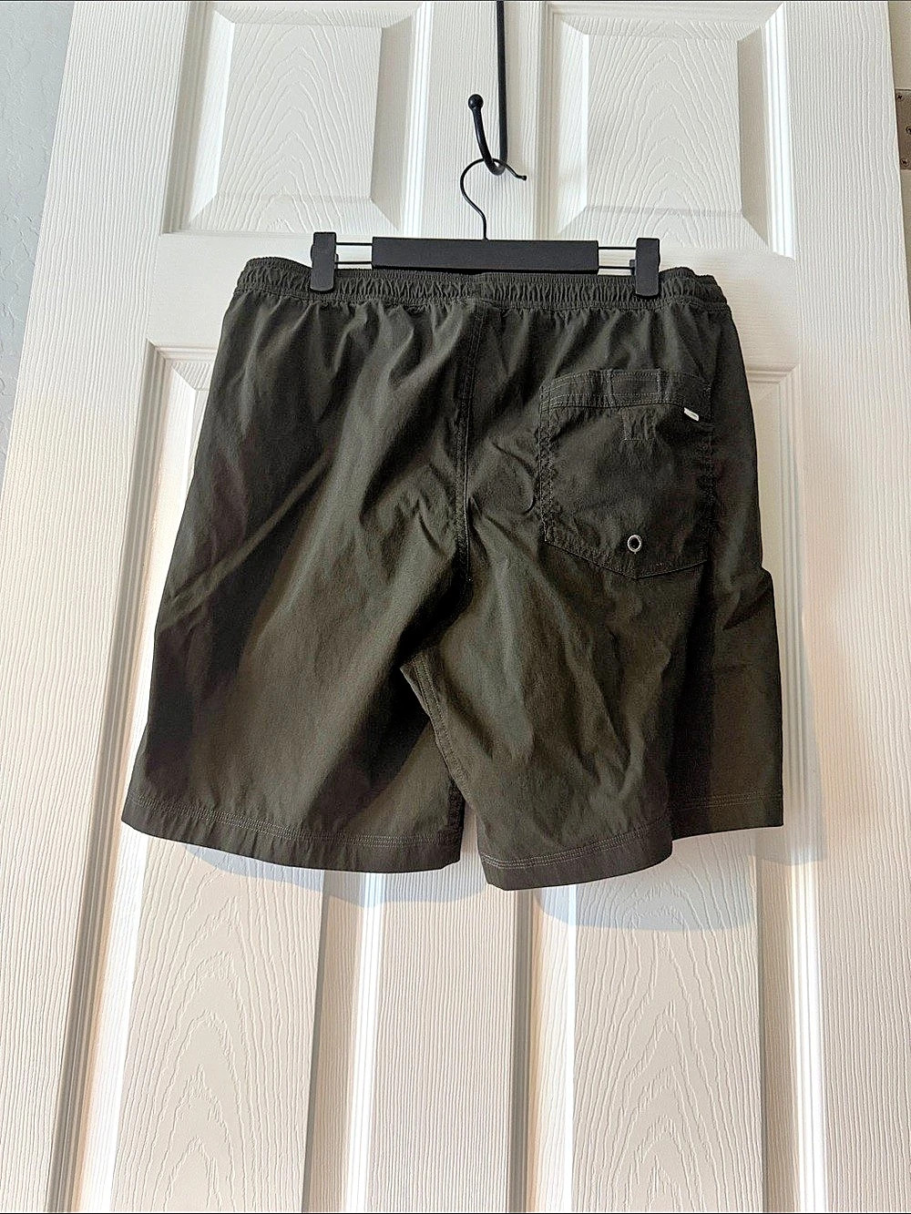 Vuori Kore Everyday Lined Short 7.5" Dark Green - Medium - Picture 2 of 4